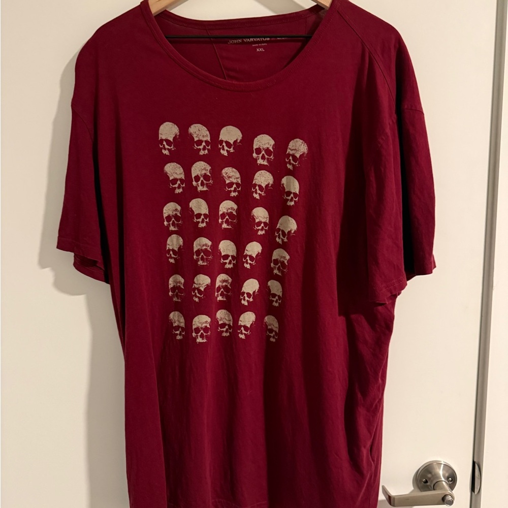 John Varvatos Burgundy Skull Graphic Tee